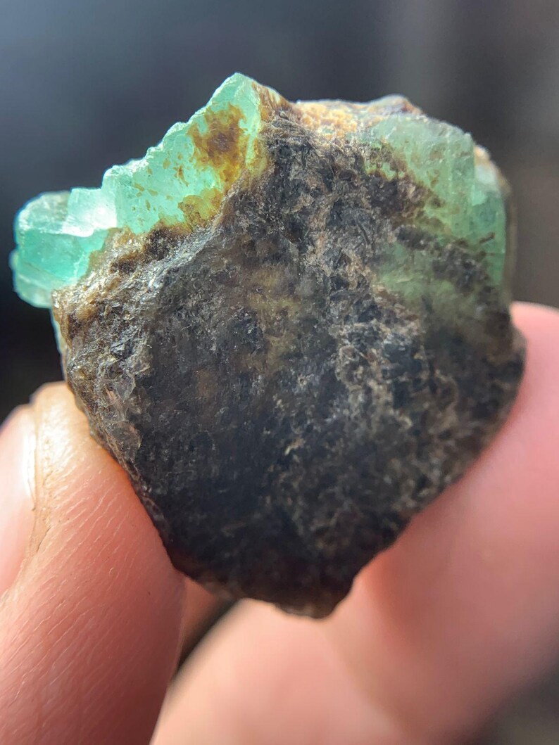 Espécime de Esmeralda Chitral de 65,00 ct – Um Cristal Natural Imponente da Esmeralda do Paquistão imagem 5