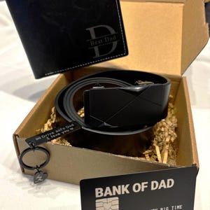 Mejor set de regalo para papá: caja de regalo para el día del padre, billetera y cinturón, llavero para papá, tarjeta divertida del banco de papá, regalos para él, regalo de cumpleaños para papá
