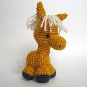 Amigurumi Crochet Pony Pattern