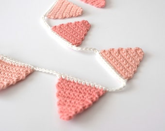 Minimalist Mini Bunting for the Nursery / Kids Bedroom Wall Decor / Crochet Custom Made Bunting