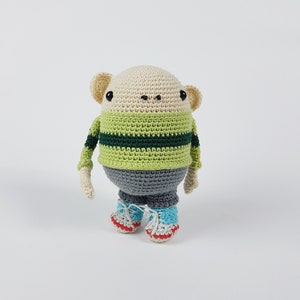 PICKLES PDF pattern crochet amigurumi image 1