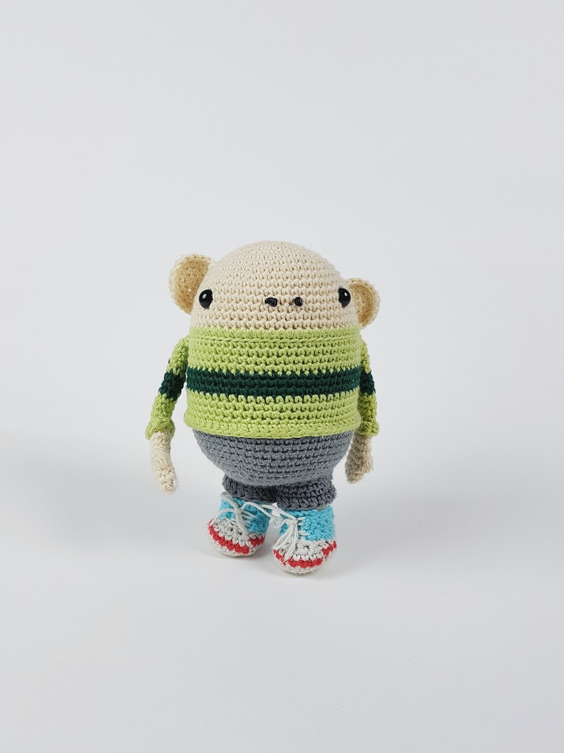 PICKLES PDF pattern crochet amigurumi image 1