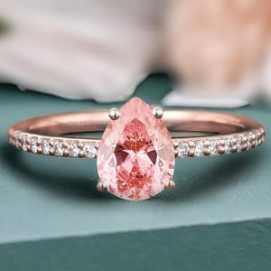 Unique Pink Sapphire Engagement Ring Pear Cut Pink Sapphire Wedding Rings For Women Rose Gold Moissanite Cluster Ring Anniversary Gift Ring