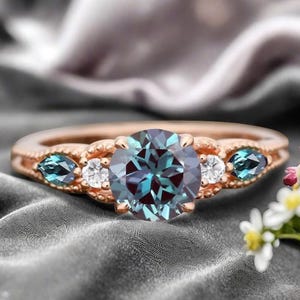 Round Cut Alexandrite Engagement Ring Vintage Alexandrite Wedding Ring Rose Gold Cluster Moissanite Ring Bridal Promise Anniversary Gift