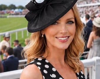 Black Fascinator Hat, Ascot Races Headpiece, Mother of Bride Accessory