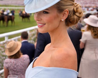 Ascot / Derby baby blue  Fascinator, Feather Headpiece, Wedding Guest Hat, Special Occasion Style