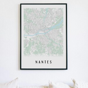 Mapa ultra detallado de Nantes en muy alta definición | Estilo limpio: versión en color o blanco y negro