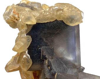 Fantoomfluoriet met calciet, Pakistaans mineraalmonster (73 karaat, 31 x 22 x 18 mm)