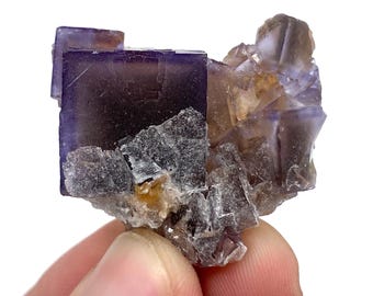 Phantom Cubic Fluoriet, Pakistaans mineraal exemplaar (66 karaat, 28 x 31 x 13 mm)