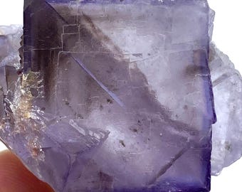 Kubisch fluoriet, mineraalmonster uit Pakistan, (32 gram, 44 x 35 x 19 mm)