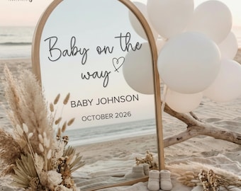 Plantilla de anuncio de embarazo en la playa, anuncio de embarazo con temática marina para redes sociales, ideas para anuncios de bebé con temática digital neutral