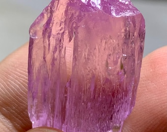 Double Terminated Pink Kunzite Crystal: Mawi, Afghanistan