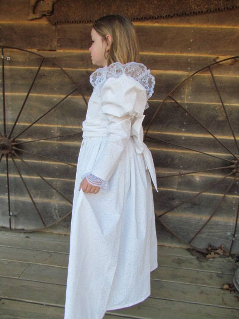 White Helen Keller Costume Historical Character Old Fashioned 1800s Dress The Miracle Worker Child Size