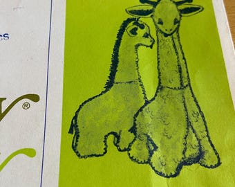 Stretch & sew 802 Giraffe sewing pattern ann person animal stuffie 24" tall knit pile fabrics/faux fur RunningWithNeedles UNCUT