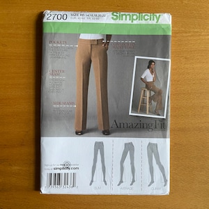 Simplicity 2700  Amazing Fit Sewing pattern Misses’ Amazing Fit Pants for Slim, Average or Curvy, Sizes 14-22 pockets, center seam  Uncut