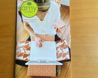 Laptop Cover & MP3 Case sewing pattern. Amy Butler Midwest Modern Padded, fits most laptops. Ipod pocket earbuds  AB035LC  Paper. UNCUT