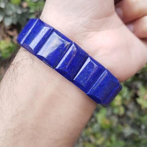 Lapislazuli Edelstein Stretch Armband - Eleganter Blauer Kristall Schmuck für Herren & Damen