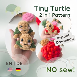 Op de afbeelding: Een haakpatroon voor een kleine schildpad, met de tekst "Tiny Turtle 2 in 1 Pattern" en "Instant Download". De afbeelding toont verschillende afgewerkte schildpadden in verschillende kleuren, waaronder groen, bruin en rood. De woorden "EN | DE" en de Amerikaanse en Duitse vlaggen zijn ook zichtbaar.