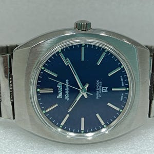 Vintage HMT Kohinoor Hand-Winding Watch: 17 Jewels, Stainless Steel Band