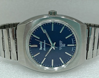 Vintage HMT Kohinoor Hand-Winding Watch: 17 Jewels, Stainless Steel Band