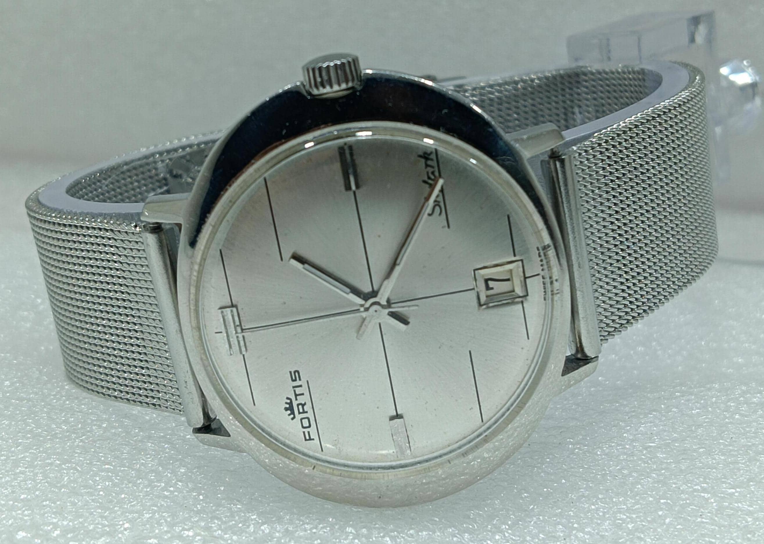 Vintage Fortis Skylark Automatic Watch: Swiss Made Silver Dial
