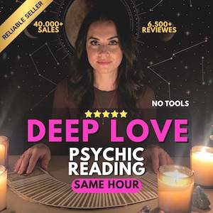 Może przedstawiać: Reklama usługi czytania psychicznego z tekstem RELIABLE SELLER, 40.000+ SALES, 6.500+ REVIEWS, NO TOOLS, DEEP LOVE PSYCHIC READING oraz SAME HOUR. Obraz przedstawia osobę za wachlarzem kart tarota i zapalonymi świecami.