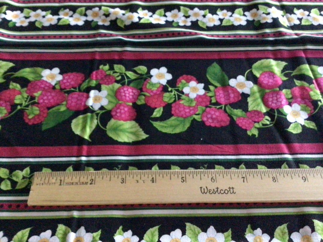 Strawberry Border Print Timeless Treasures Fruit C 7724 by the Yard - Etsy