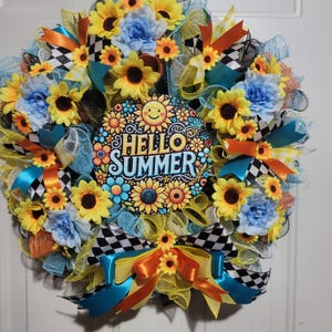Hello Summer Wreath