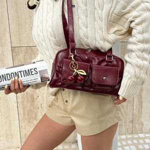 Tobacco Brown Kunstleder Baget Handtasche – Stylische Schulter- & Handtasche – Crossbody Tasche mit Reißverschluss und Gefüttert Innen