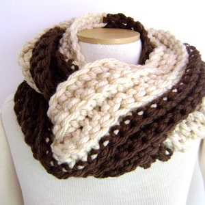 Crochet PATTERN for Chunky Twist Scarf Cowl Great for the Beginner image 4