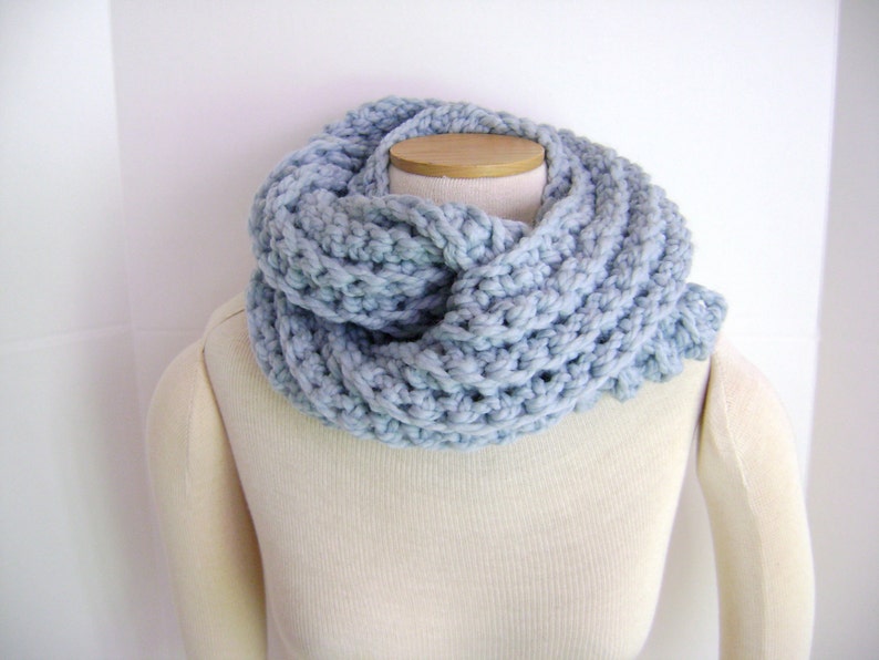 Crochet PATTERN for Chunky Twist Scarf Cowl Great for the Beginner image 6