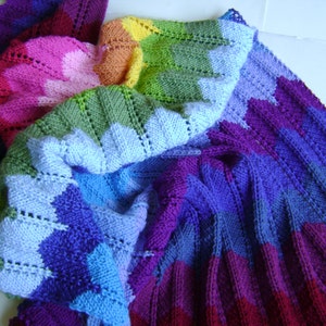 Knitting In Technicolor Make Your Own Chevron Blanket Easy Knitting Pattern image 3