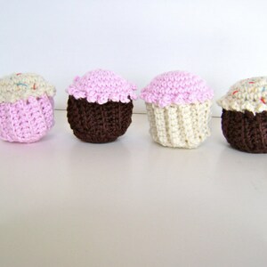 Crochet Pattern for Cupcake Toy or Pincushion INSTANT DOWNLOAD image 1