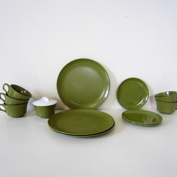 vintage camper / rv kitchen dishes, retro avocado green melamine plates, cups, pop up, outdoor, camping supplies