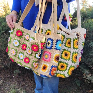 Holiday Bag, Tote bag, Crochet granny square bag, Handmade Bag, Floral Summer Beach Bag, Crochet Granny Square Bag ,Holiday Bag