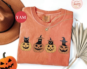 Halloween Cat Pumpkin Comfort Colors T-Shirt: Spooky Autumn Minimal Tee