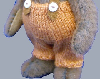 Knitted trousers for a miniature teddy bear - Digital Pattern