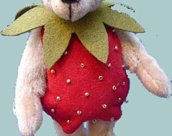 Strawbearie Miniature Teddy Bear digital pattern