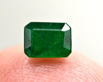 0.26ct Rare Emerald  Top Cut Gemstone from Pakistan