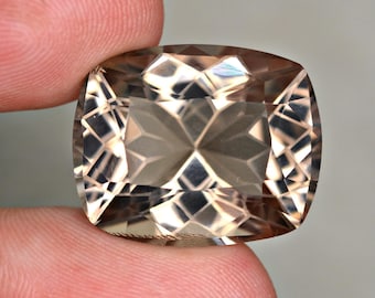 20.88ct Rare Transparent Quality Smokey Qusartz Top Cut Gemstone from Afghanistan