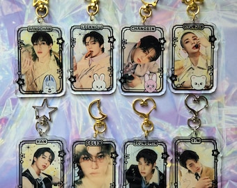 Stray Kids acrylic photocard keychains, skz keychains, Stray kids keychains, skz photocard keychains, photocard keychains, stray kids skzoo