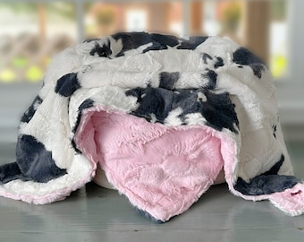 Cow Minky Blanket, Personalized Baby Blanket, Custom Made, Newborn Girl Gift, Western Blanket, Stroller Blanket, Embroidered Blanket