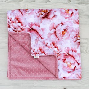 Personalized Baby Blanket, Pink Floral Minky Baby Blanket, Custom Blanket, Baby Blanket with Name, Pink Baby Blanket, Flower Blanket
