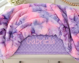 Manta Minky de unicornio rosa / Manta de bebé con estampado tie-dye morado / Regalo de unicornio para niña / Regalo de primer cumpleaños / Manta mágica para la habitación del bebé