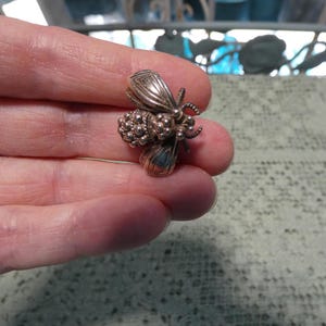 Tiffanys Bee Brooch - Etsy