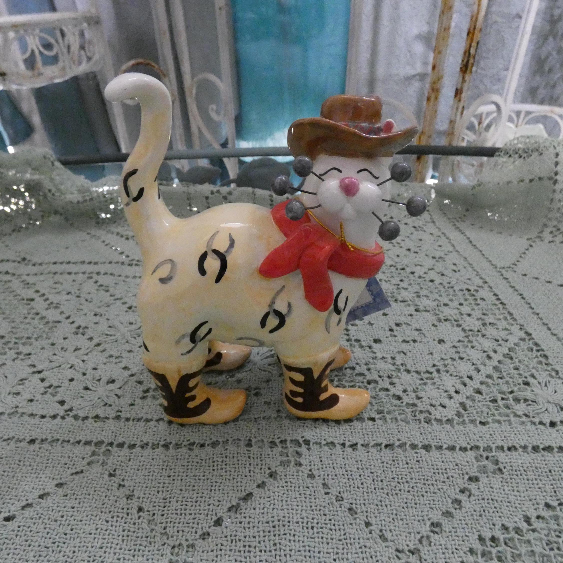 Amy Lacombe  ハート柄　ネコ　ぬいぐるみ　中古品 Amy Lacombe ハート柄 ネコ ぬいぐるみ 中古品Ω
