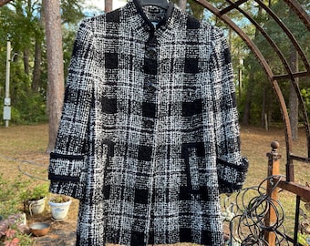 Vintage Antonio Melani Tweed Plaid Winter Jacket: Black and White Button Up, Size 10