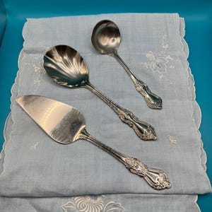 Vintage Reeds and Barton Heritage Mint Silverplate Flatware Set: Pie Server, Spoon, Ladle