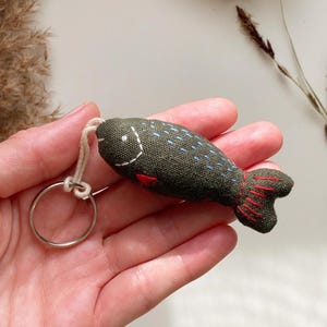 Fish Sewing Pattern PDF, Fabric Sardine Brooch, Keychain, Mini Plush Ocean Ornament Toy Tutorial