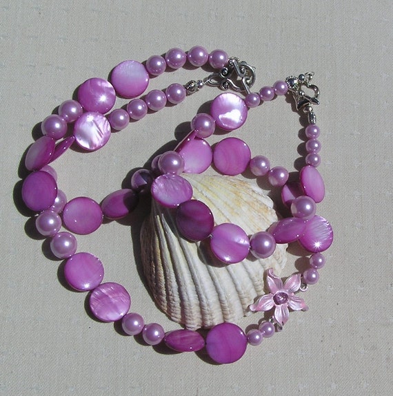 Pink Mother of Pearl Necklace Bracelet Set: Enamelled Flower, Silver Clasp